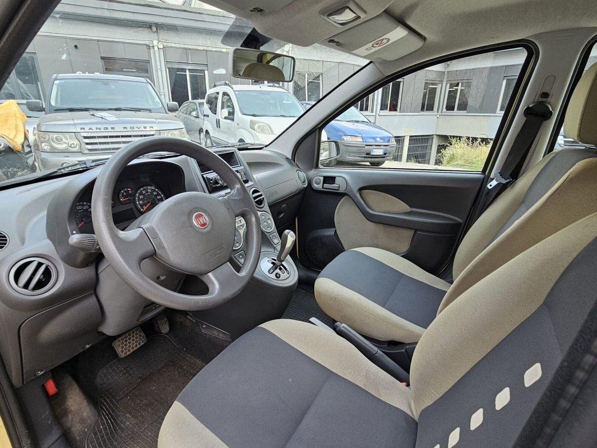 Fiat Panda 1.2 Emotion (4)