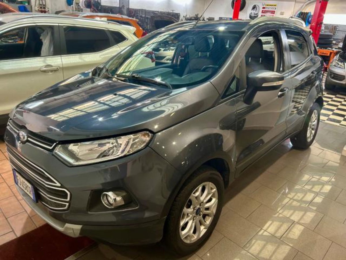 Ford EcoSport 1.5 TDCi 95 CV Titanium S (2)