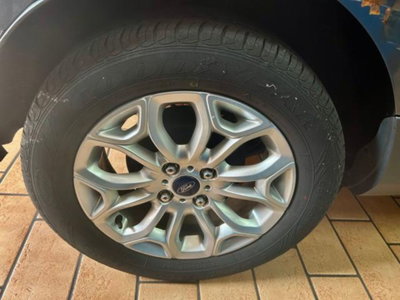 Ford EcoSport 1.5 TDCi 95 CV Titanium S (4)