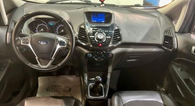 Ford EcoSport 1.5 TDCi 95 CV Titanium S (9)