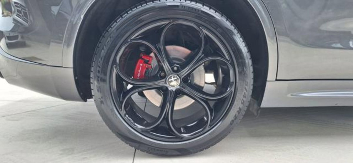 Alfa Romeo Stelvio Stelvio 2.0 Turbo 280 CV AT8 Q4 Veloce Tì (10)