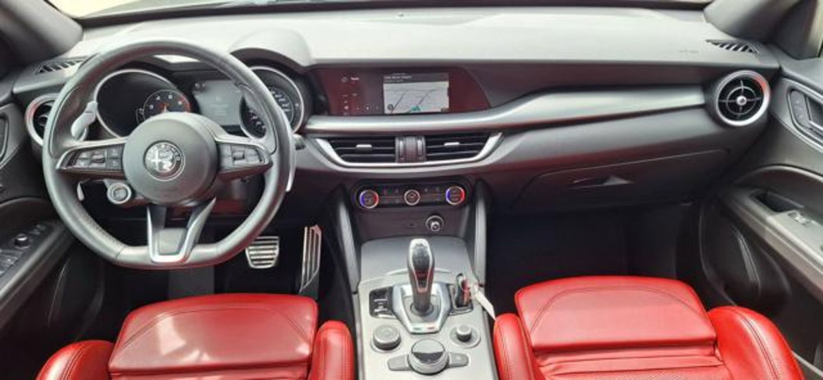 Alfa Romeo Stelvio Stelvio 2.0 Turbo 280 CV AT8 Q4 Veloce Tì (17)