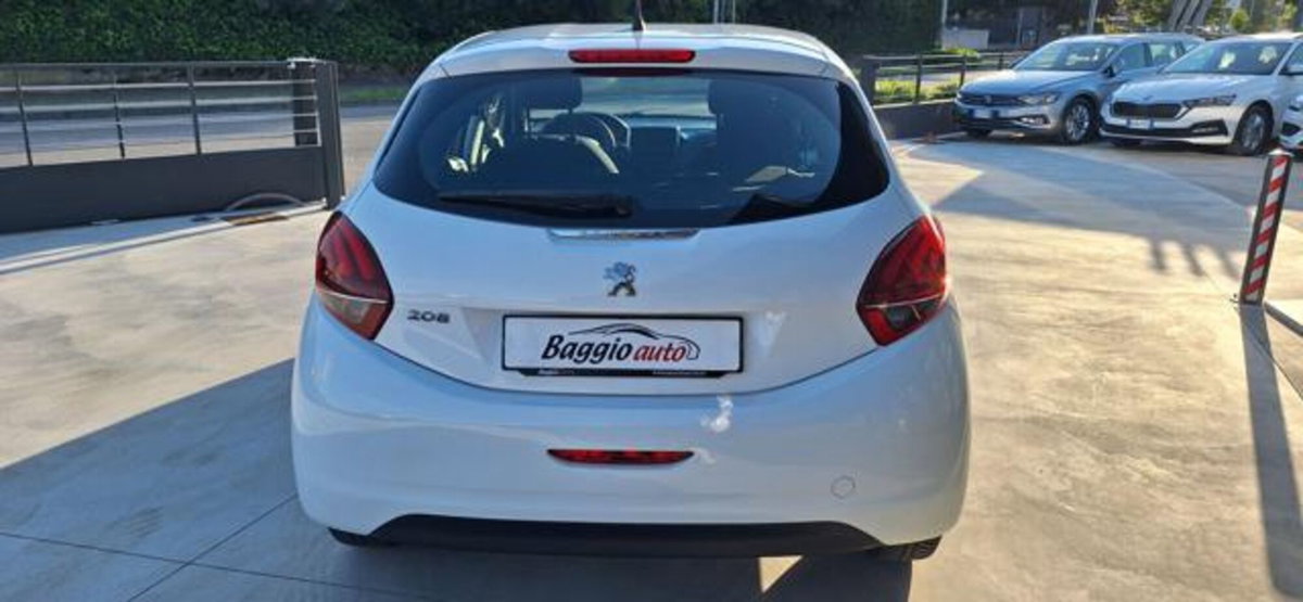Peugeot 208 100 S&S 5p. Mix (11)