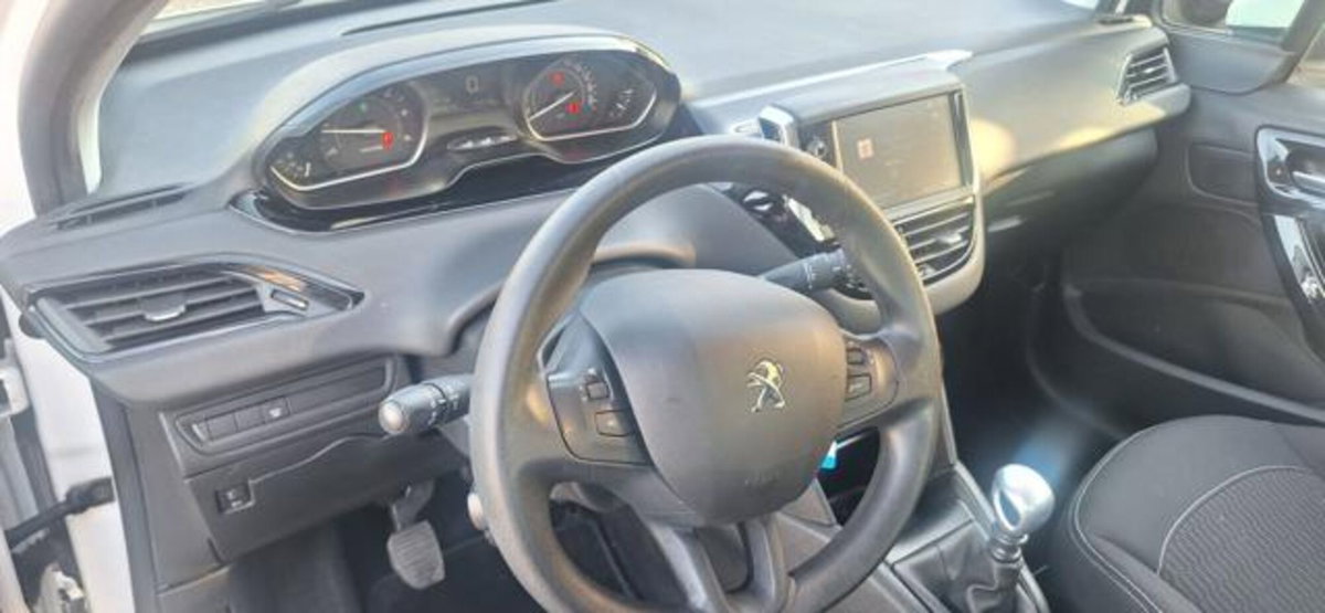 Peugeot 208 100 S&S 5p. Mix (2)