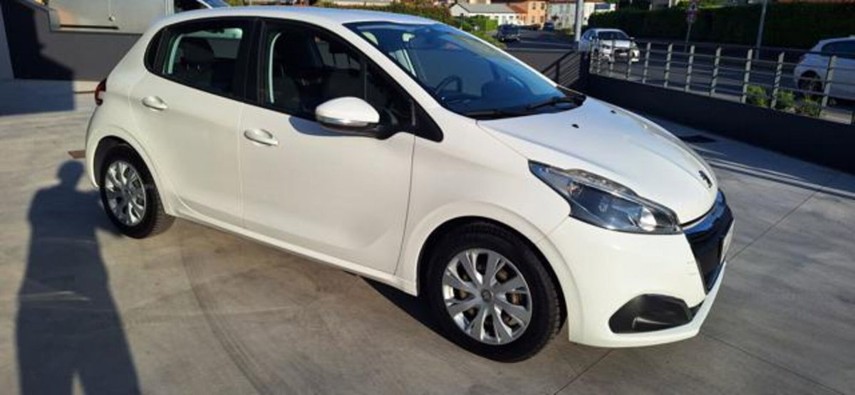 Peugeot 208 100 S&S 5p. Mix (4)