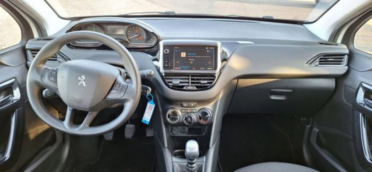 Peugeot 208 100 S&S 5p. Mix (6)