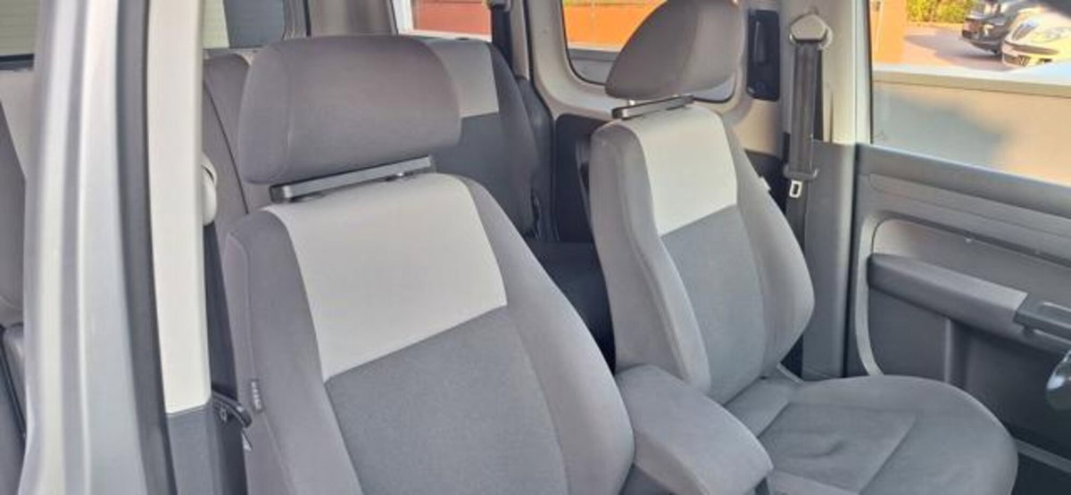 Volkswagen Caddy 1.2 TSI 105 CV 5p. Comfortline (14)