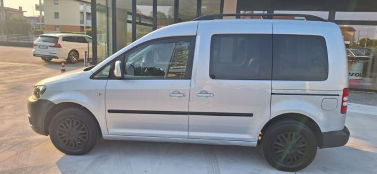 Volkswagen Caddy 1.2 TSI 105 CV 5p. Comfortline (16)