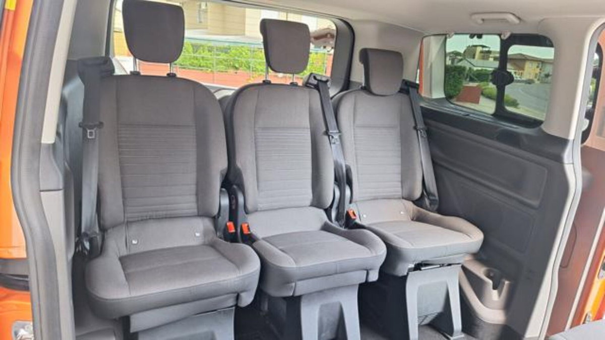 Ford Tourneo Custom 320 2.0 EcoBlue 130CV MHEV PC Titanium (14)