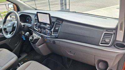 Ford Tourneo Custom 320 2.0 EcoBlue 130CV MHEV PC Titanium (20)