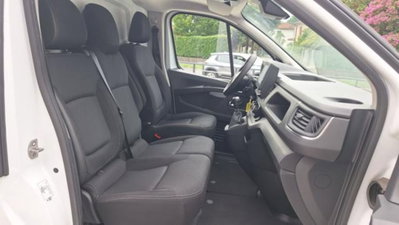 Renault Trafic Furgone T29 2.0 dCi 150CV PC-TN Furgone Energy Ice (6)