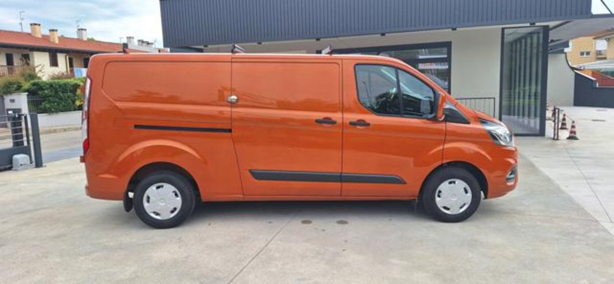 Ford Transit Custom Furgone 300 2.0 EcoBlue 130 PL Furgone Trend (12)