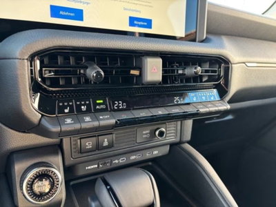 Toyota Land Cruiser 2.8 d-4d Lounge awd auto (15)