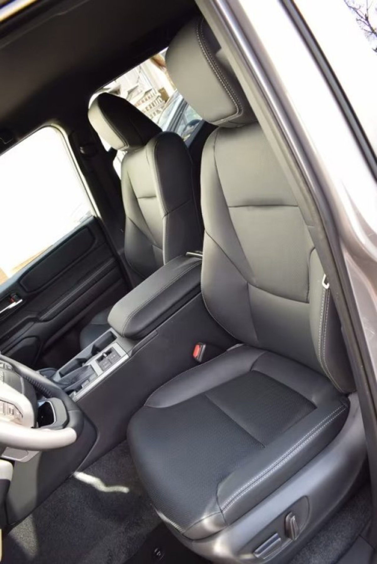 Toyota Land Cruiser 2.8 d-4d Lounge awd auto (19)