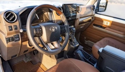Toyota Land Cruiser 2.8 d-4d Lounge awd auto (11)