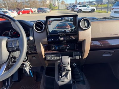 Toyota Land Cruiser 2.8 d-4d Lounge awd auto (11)