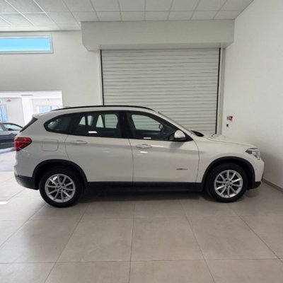 BMW X1 sDrive18d Business (7)