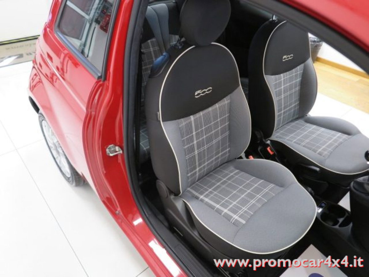 Fiat 500 1.0 Hybrid Lounge (8)