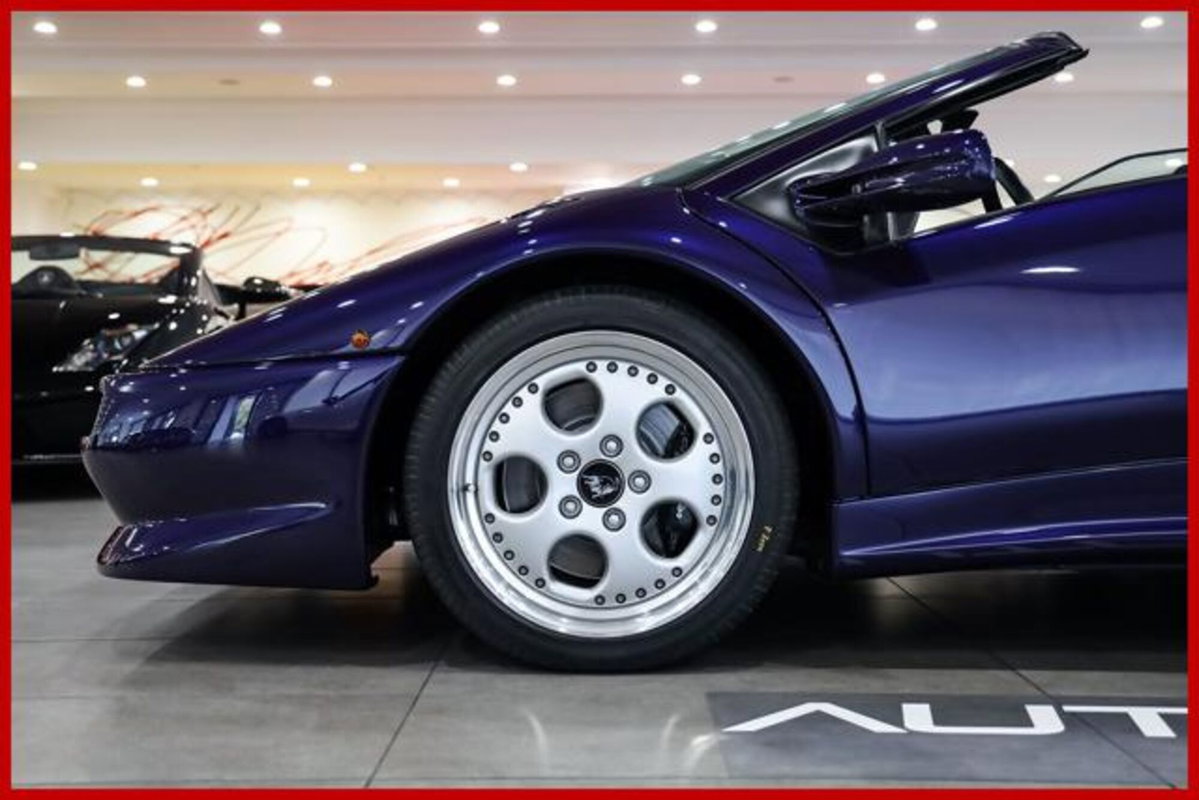 Lamborghini Diablo Cabrio Roadster VT (8)