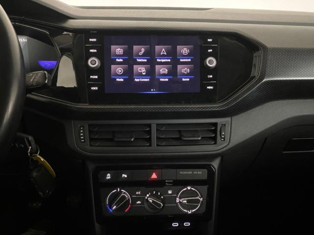 Volkswagen T-Cross 1.0 TSI Sport (12)