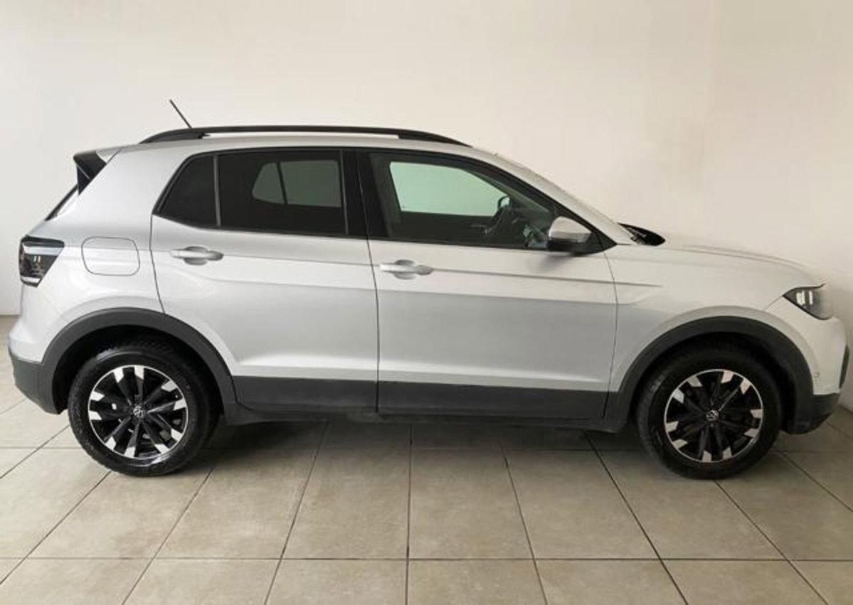Volkswagen T-Cross 1.0 TSI Sport (6)