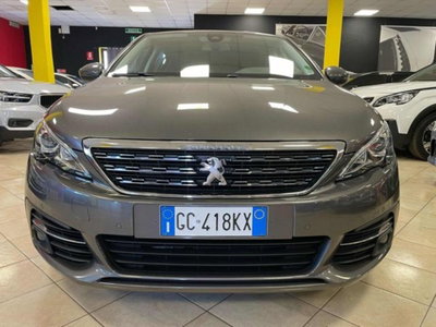 Peugeot 308 BlueHDi 130 S&S Allure (2)