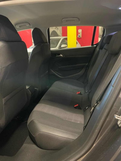 Peugeot 308 BlueHDi 130 S&S Allure (3)