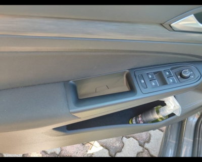 Volkswagen Golf 2.0 TDI 150 CV DSG 1st Edition Style (12)
