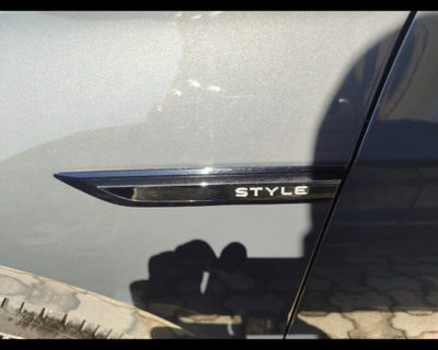 Volkswagen Golf 2.0 TDI 150 CV DSG 1st Edition Style (8)