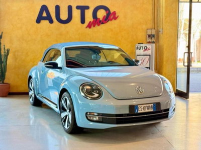 Volkswagen Maggiolino Cabrio 2.0 TDI DSG Sport usata