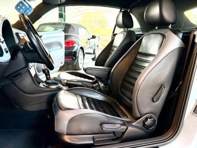 Volkswagen Maggiolino Cabrio 2.0 TDI DSG Sport (11)