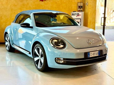 Volkswagen Maggiolino Cabrio 2.0 TDI DSG Sport (2)
