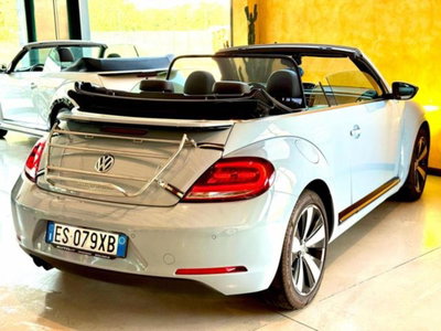 Volkswagen Maggiolino Cabrio 2.0 TDI DSG Sport (4)