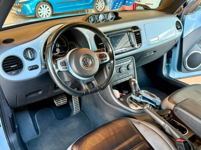 Volkswagen Maggiolino Cabrio 2.0 TDI DSG Sport (8)