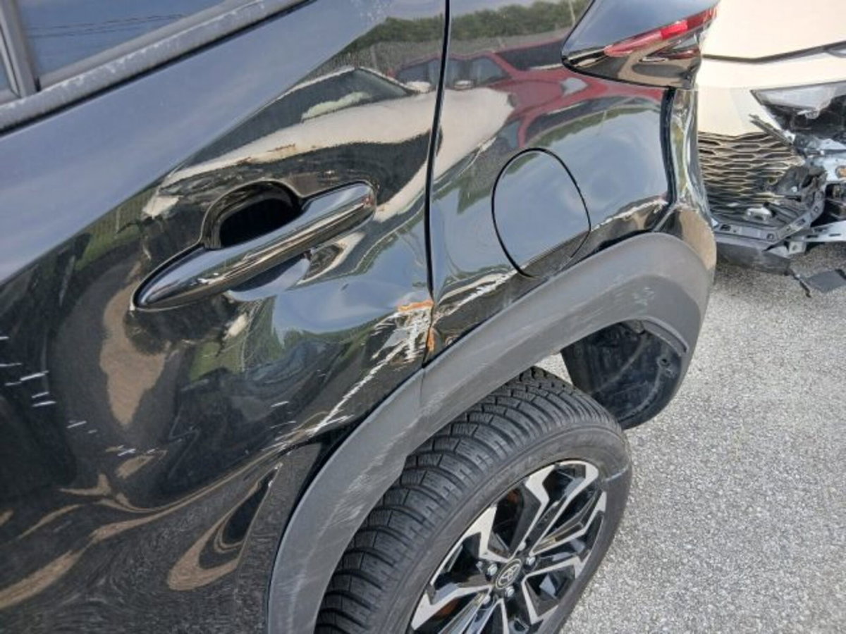 Toyota Yaris Cross 1.5 Hybrid 5p. E-CVT Premiere (7)
