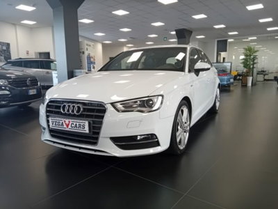 Audi A3 Sportback 1.2 TFSI S tronic Ambition usata