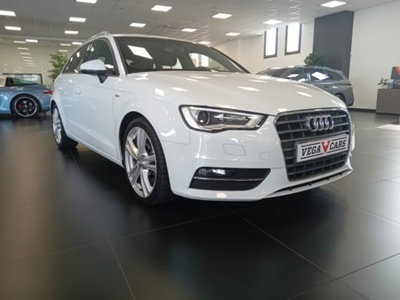 Audi A3 Sportback 1.2 TFSI S tronic Ambition (3)