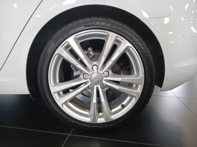 Audi A3 Sportback 1.2 TFSI S tronic Ambition (5)