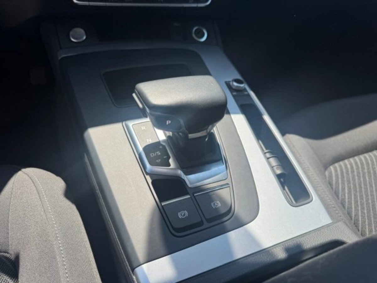 Audi Q5 40 TDI 204 CV quattro S tronic Business (11)