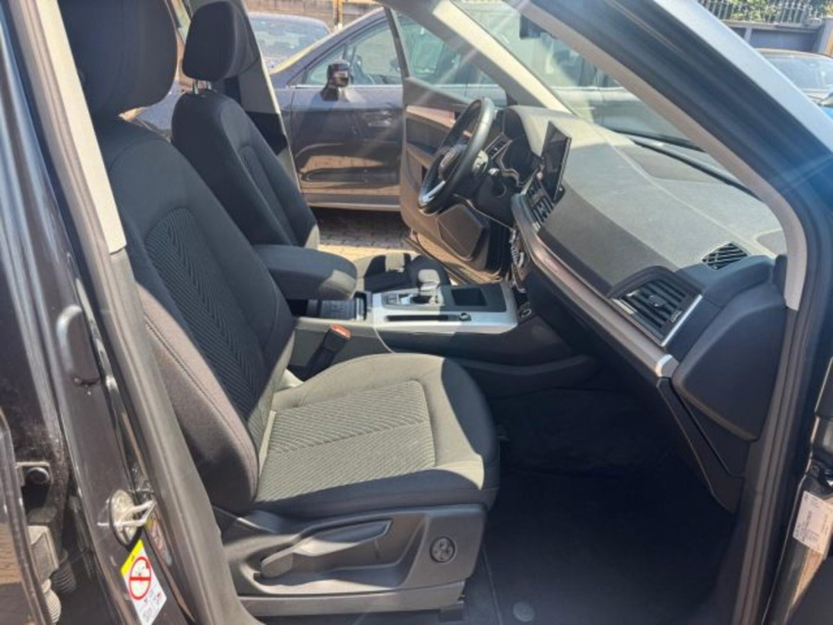 Audi Q5 40 TDI 204 CV quattro S tronic Business (15)