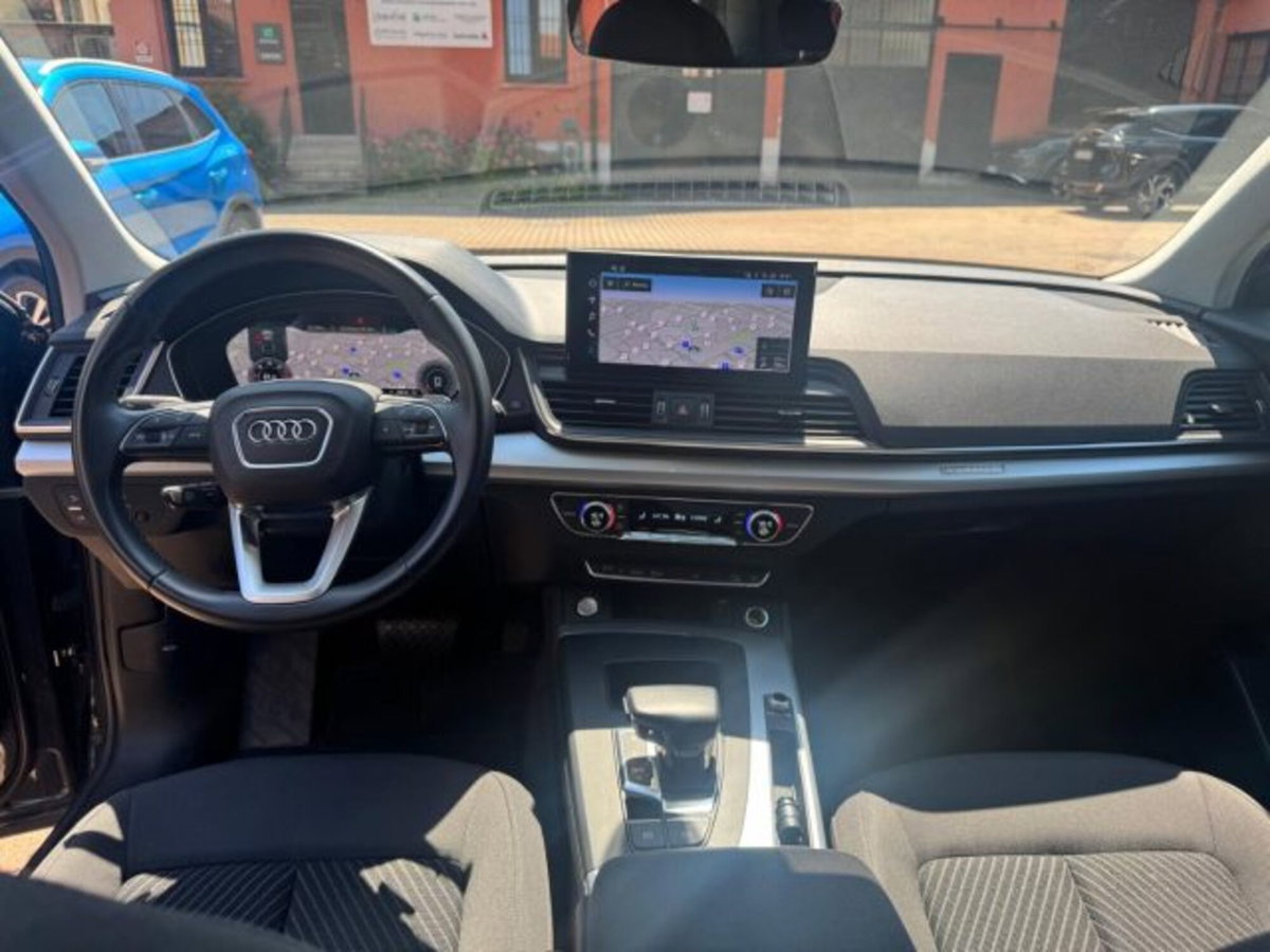 Audi Q5 40 TDI 204 CV quattro S tronic Business (8)