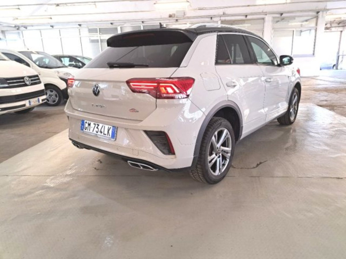 Volkswagen T-Roc 1.5 TSI ACT DSG Business BlueMotion Technology (4)