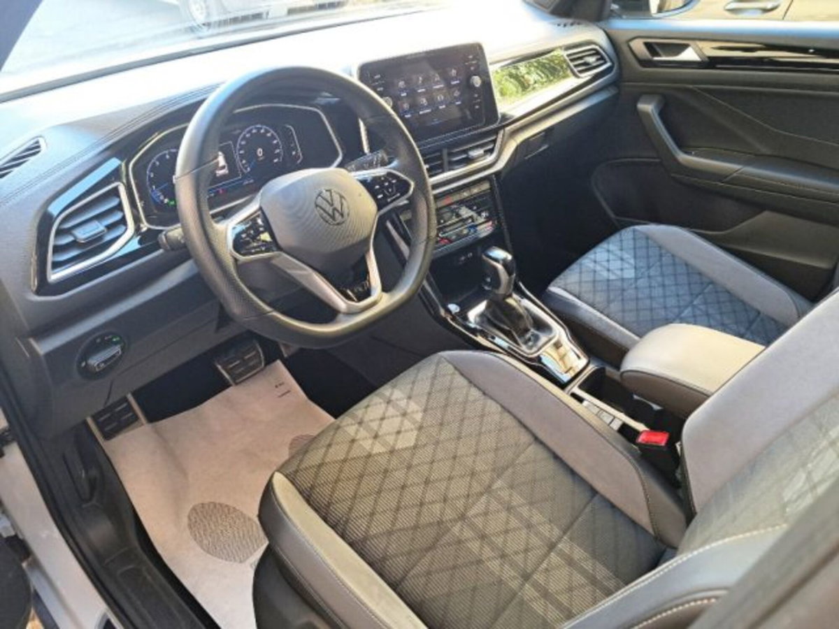Volkswagen T-Roc 1.5 TSI ACT DSG Business BlueMotion Technology (7)