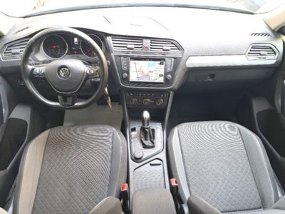 Volkswagen Tiguan 2.0 TDI SCR 4MOTION Executive BlueMotion Technology (11)
