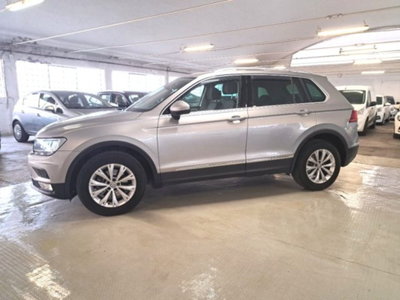 Volkswagen Tiguan 2.0 TDI SCR 4MOTION Executive BlueMotion Technology (17)