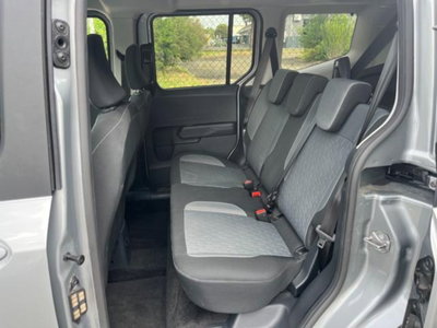 Ford Tourneo Courier 1.0 EcoBoost 100 CV Titanium (13)