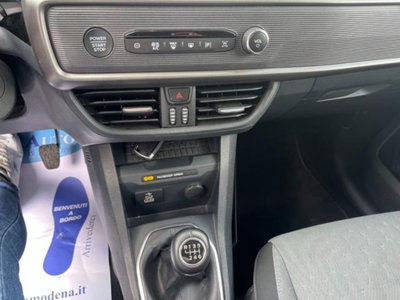 Ford Tourneo Courier 1.0 EcoBoost 100 CV Titanium (6)