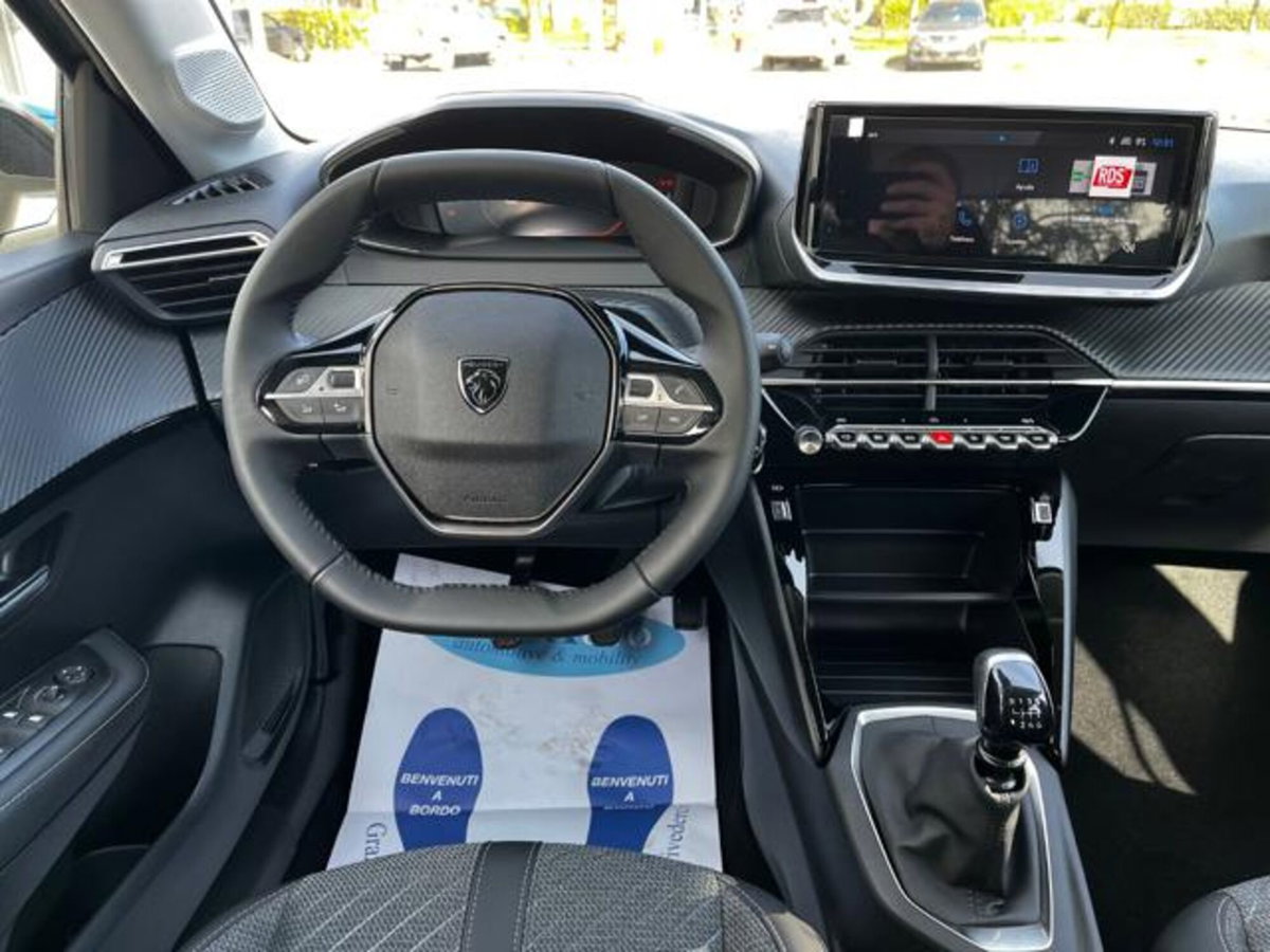 Peugeot 208 PureTech 100 Stop&Start 5 porte Allure (10)
