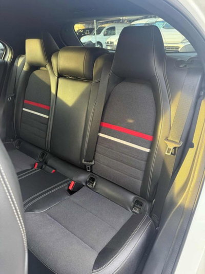 Mercedes-Benz Classe A 180 CDI Premium (11)