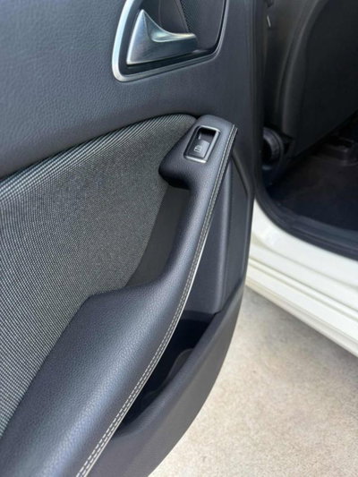Mercedes-Benz Classe A 180 CDI Premium (13)